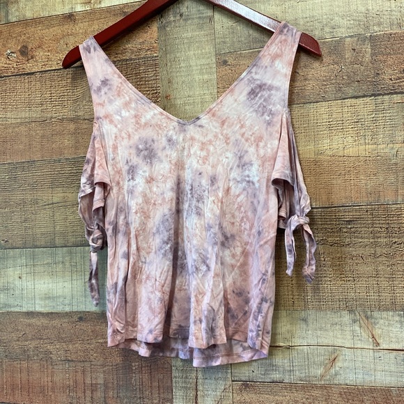 American Eagle Soft & Sexy Tie Dye Cold Shoulder Top - Picture 4 of 4